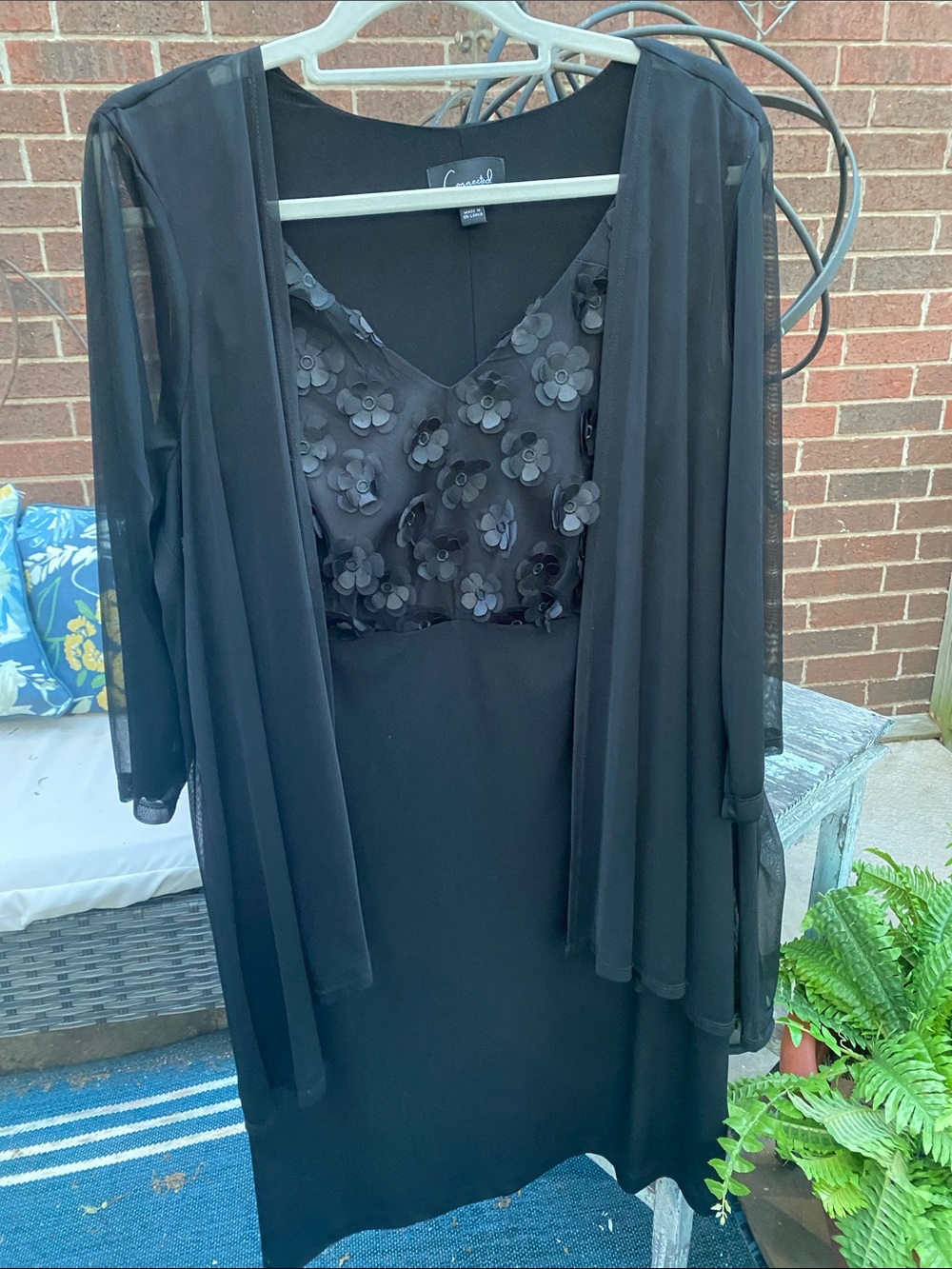 🎉 Beautiful Little Black Dress Connected Apparel